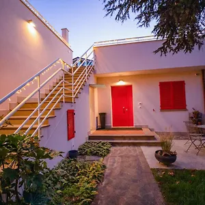 Elia , Bellaria-Igea Marina Italia